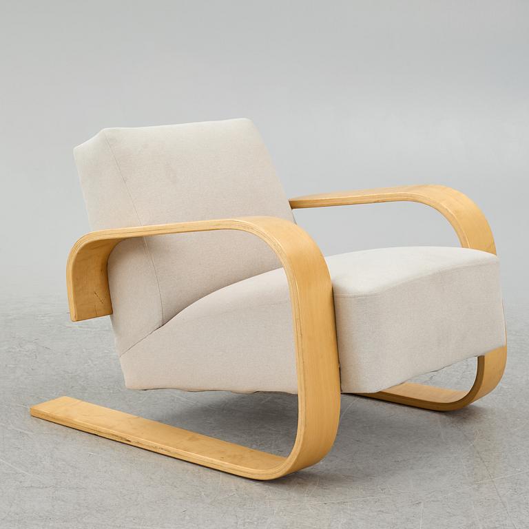 Alvar Aalto, a 'Tank' armchair model 400, Artek, Finland.