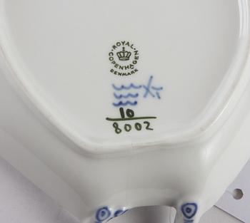 KAFFESERVIS, 42 delar, porslin, Royal Copenhagen "Blå blomst".