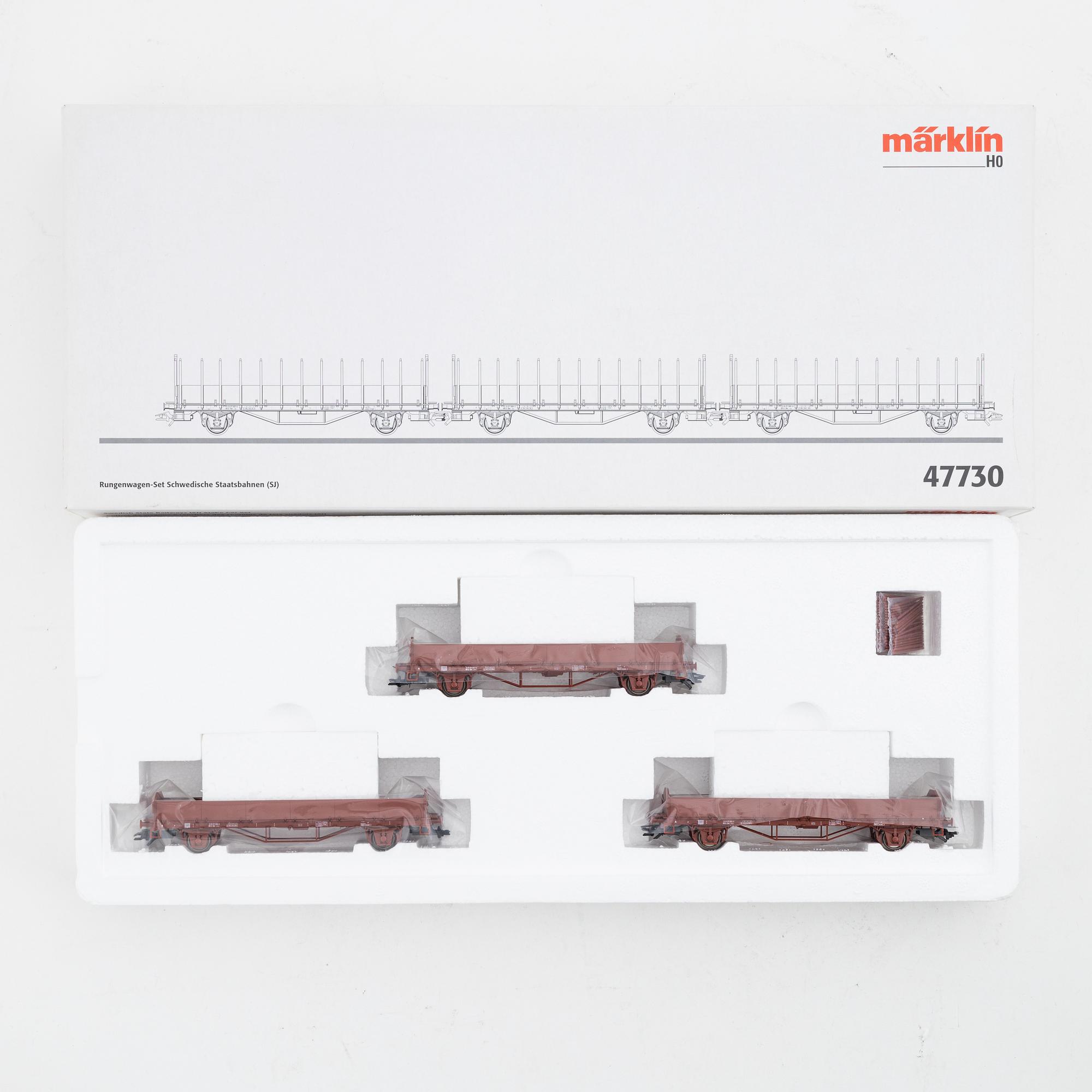Märklin, A trainset and three carsets, model nr 29141, 46044, 47454 and 47730, gauge H0, in boxes.