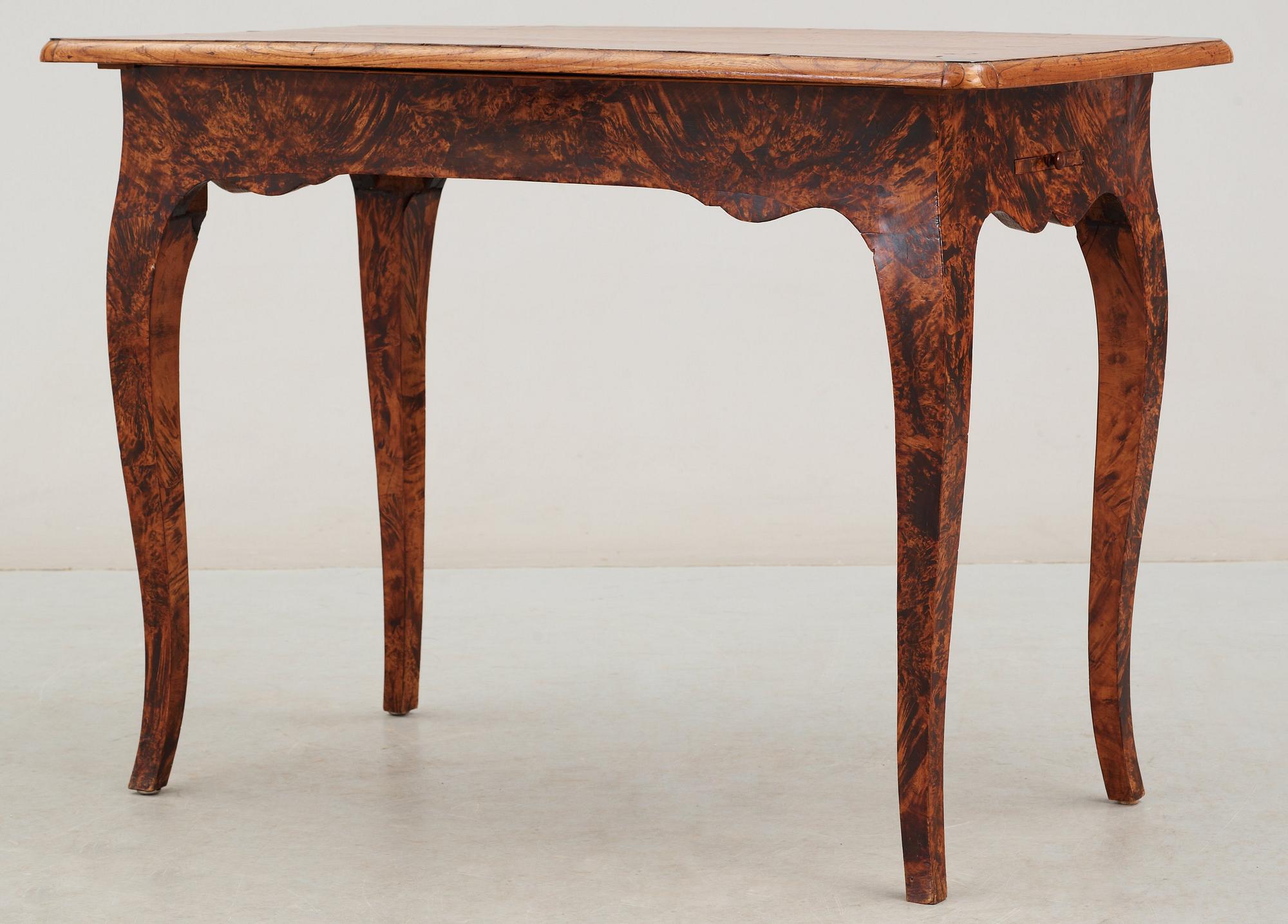 SPELBORD, av Jacob Sjölin (mästare i Köping och Kungsör 1767-1785). Rokoko.