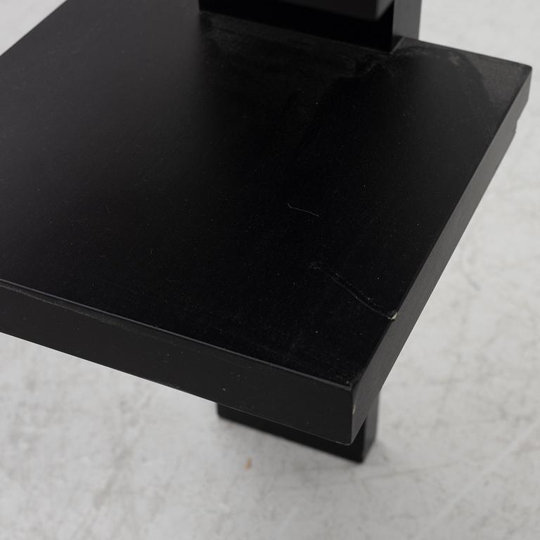 John Kandell, Shelf, 'Pilaster', Källemo.