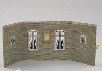 a set of dollhousefuniture and objects including Waltershausen.