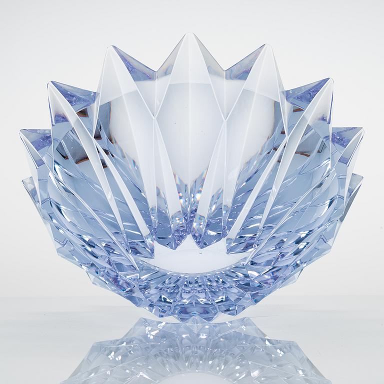 AIMO OKKOLIN, A 'Water lily' crystal vase, signed Aimo Okkolin Riihimäen Lasi Oy.