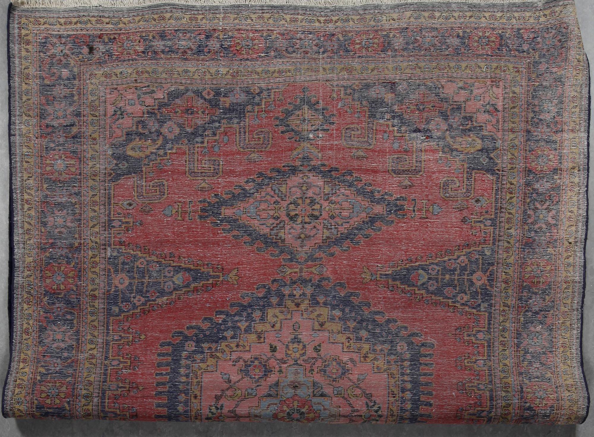 MATTA, Wiss, ca 332x224 cm.