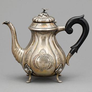 KAFFEKANNA, silver, importstämplar, 18/1900-tal. Vikt ca 419g.