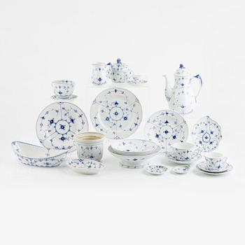 A 133-piece "Musselmalet" porcelain dinner and coffee service, Bing & Grøndahl, Denmark.