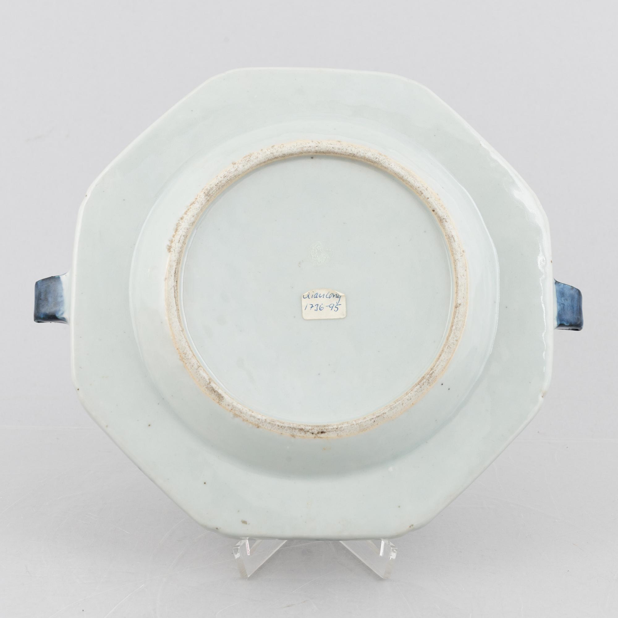 Heat bowl, company porcelain, China, Qing dynasty, Qianlong (1736-95).