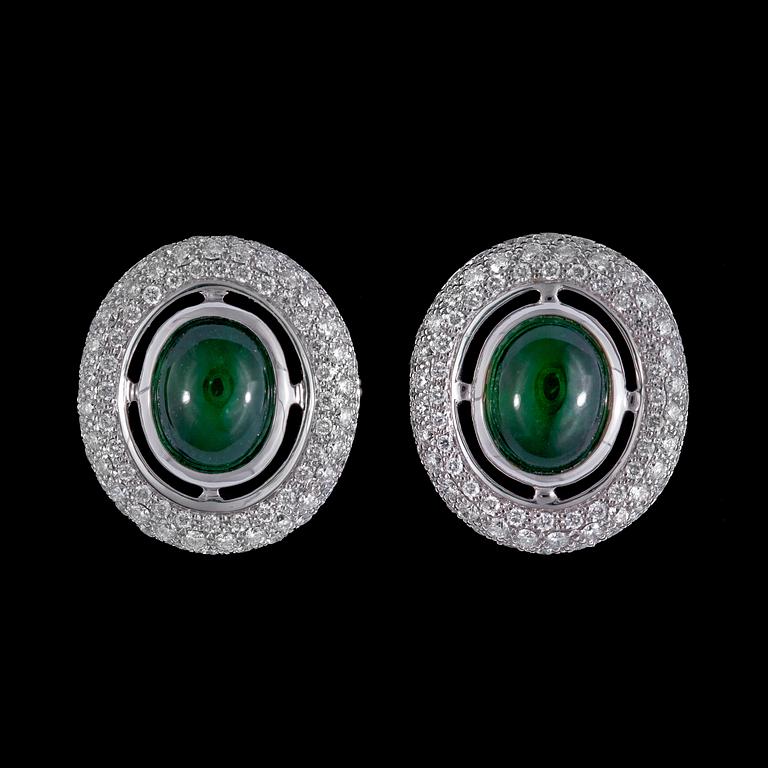 A pair of jade and brilliant cut diamond earrings,tot. 1.45 cts.