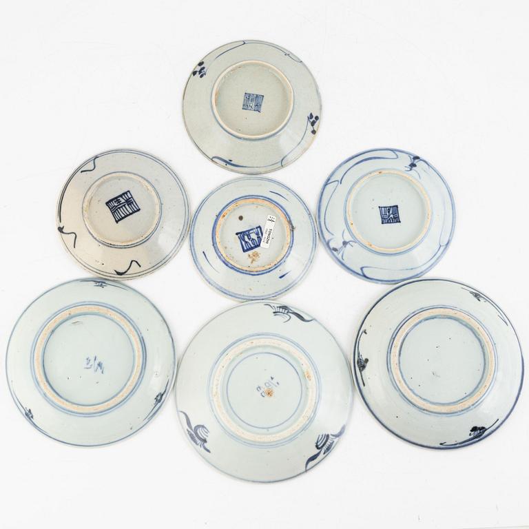 A group of seven blue and white porcelain dishes, Ming/Ming style, 17th and 19th century.