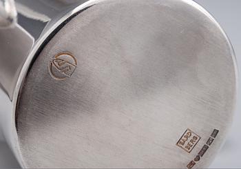 Bertel Gardberg, A SILVER SUGAR BOWL, CREAMER AND SUGAR TONGS.
