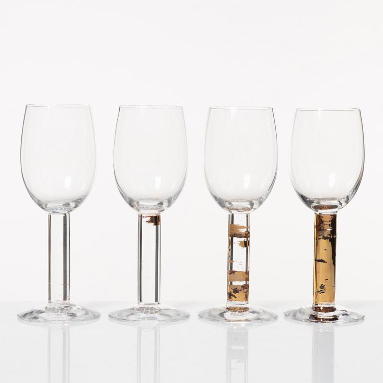 Gunnar Cyrén, a 36-piece glass service, 'Nobel', Orrefors.