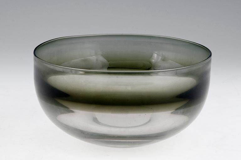 Timo Sarpaneva, TIMO SARPANEVA, A BOWL.