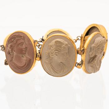A bracelet set with lava cameos.