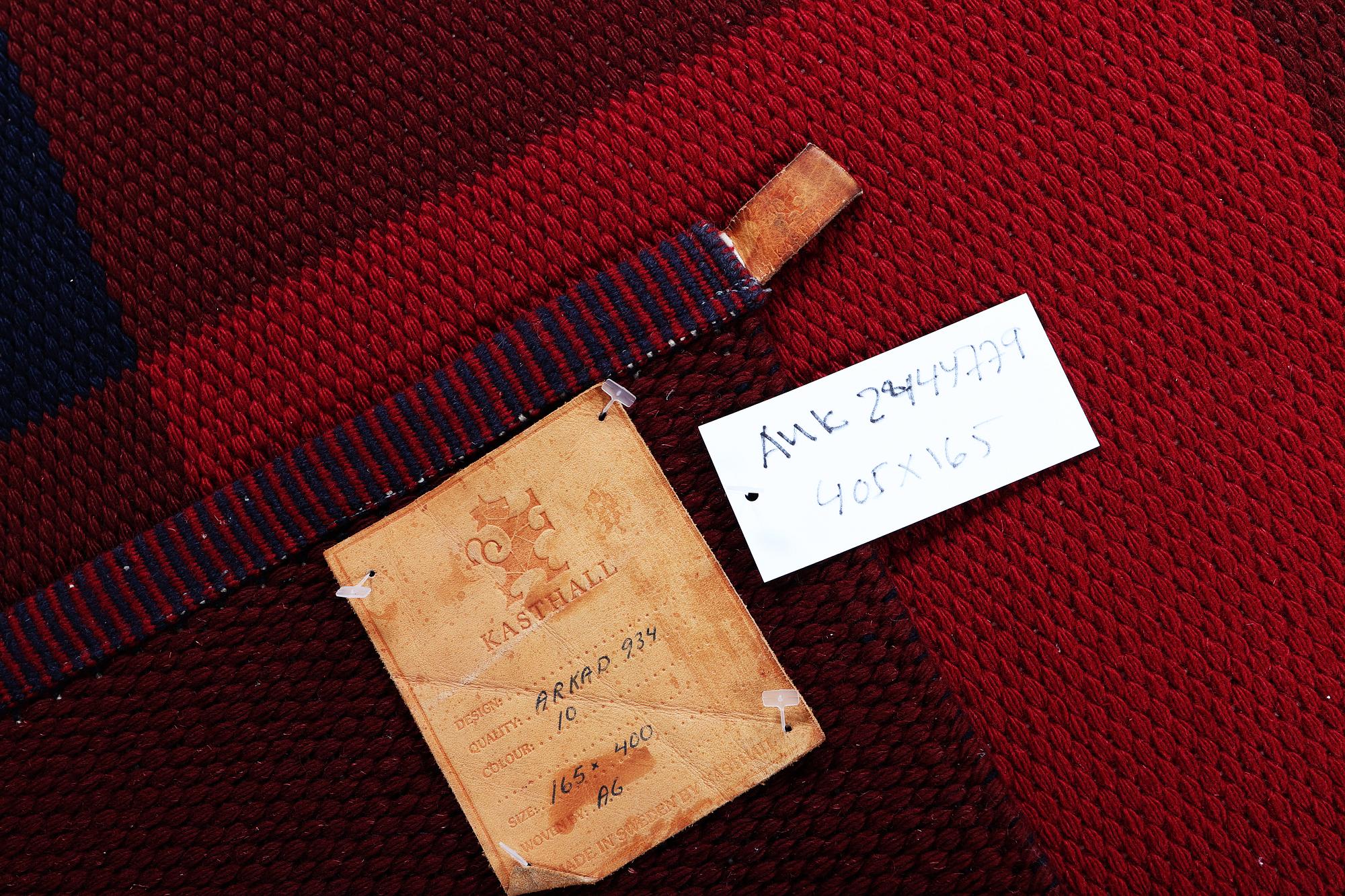 Gunilla Lagerbielke, gallerimatta, "arkad", Kasthall, ca 405 x 165 cm.