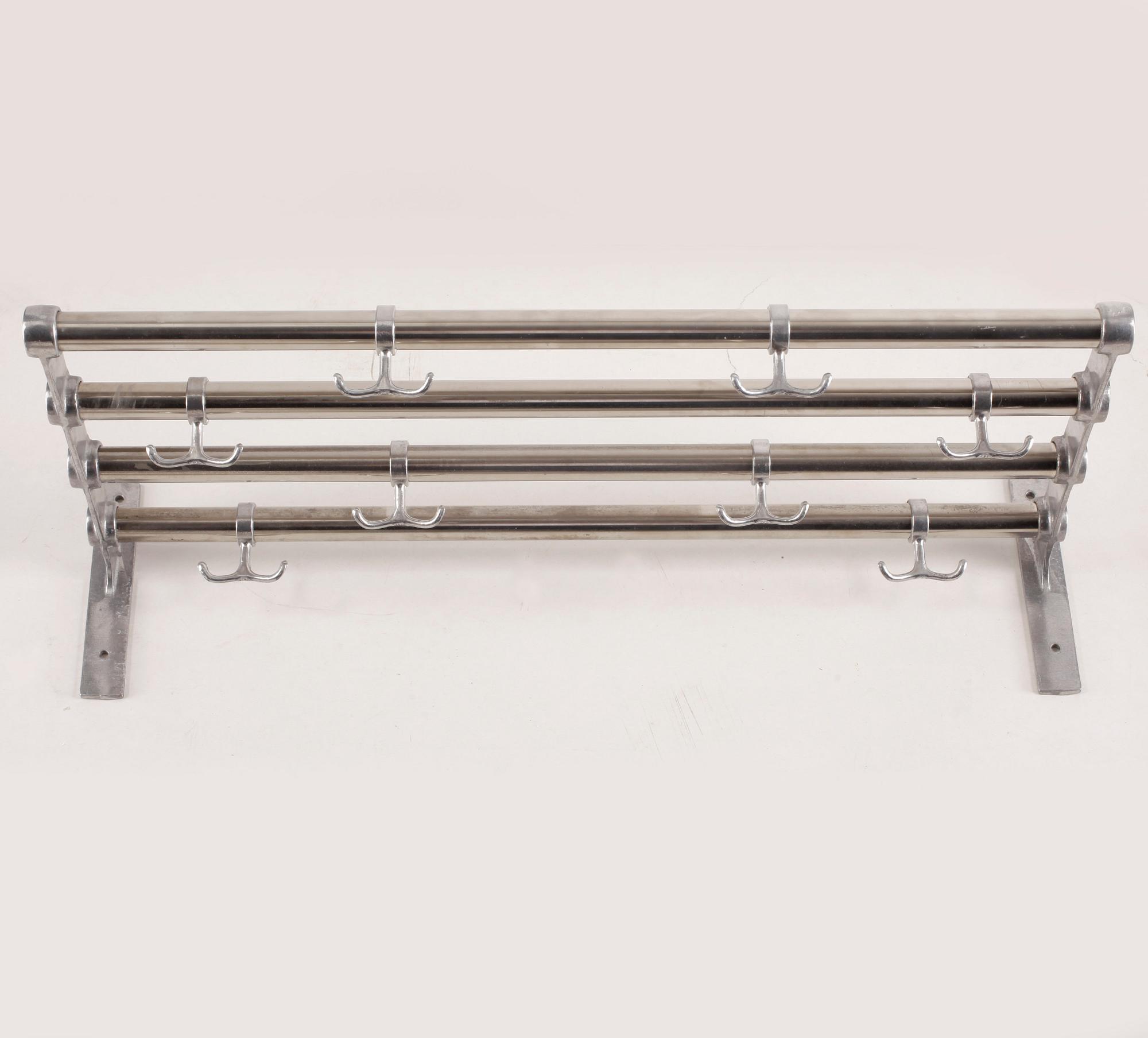 KLÄDHÄNGARE, ett par, 1900-talets andra hälft.