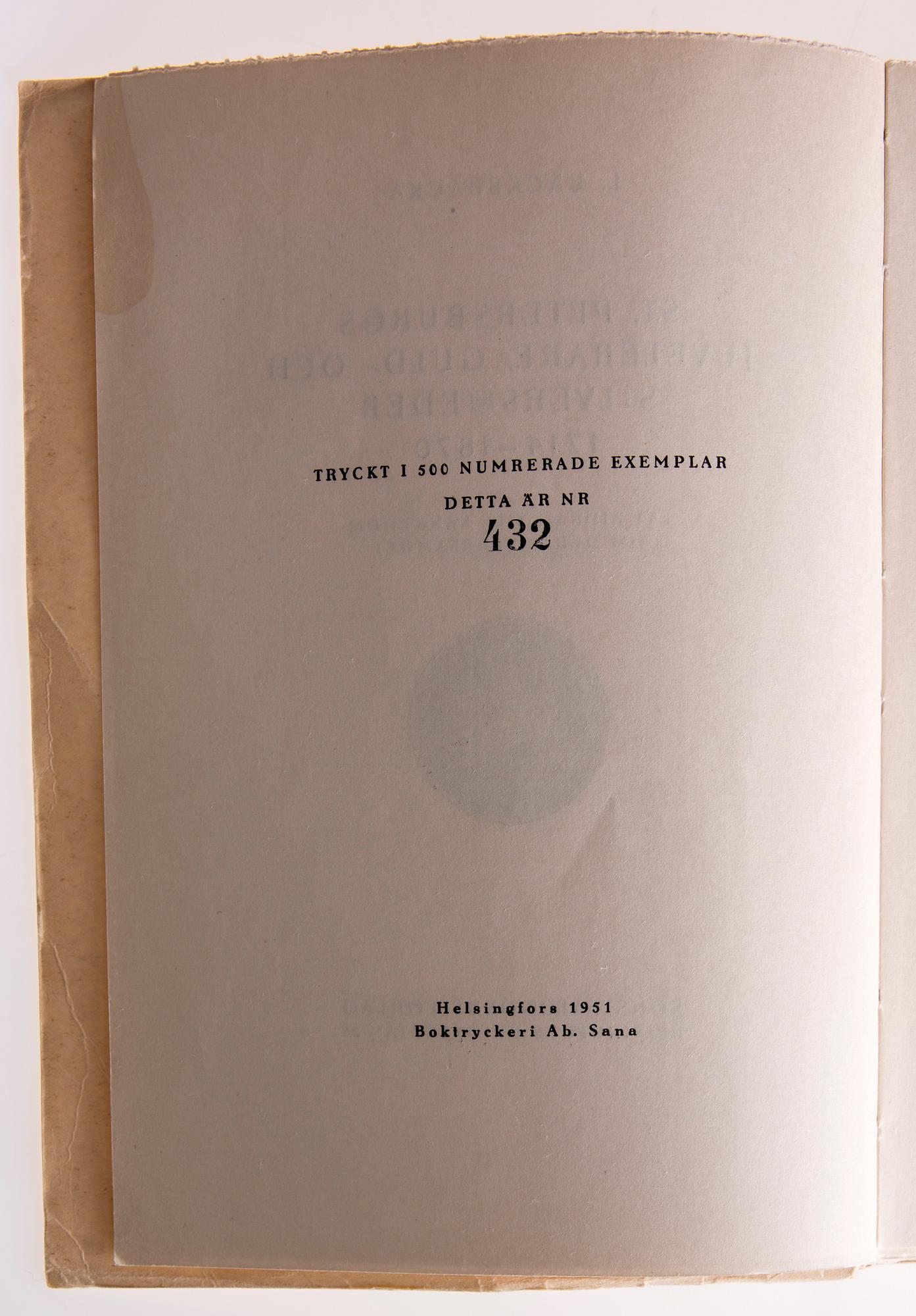 BOK, S:t Petersburgs Juvelerare, Guld- och Silversmeder 1714-1870, L. Bäcksbacka, Helsingfors 1951.