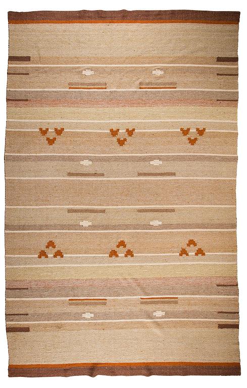 A 1930s finnish flat weave carpet, approximately 430 x 270 cm.
