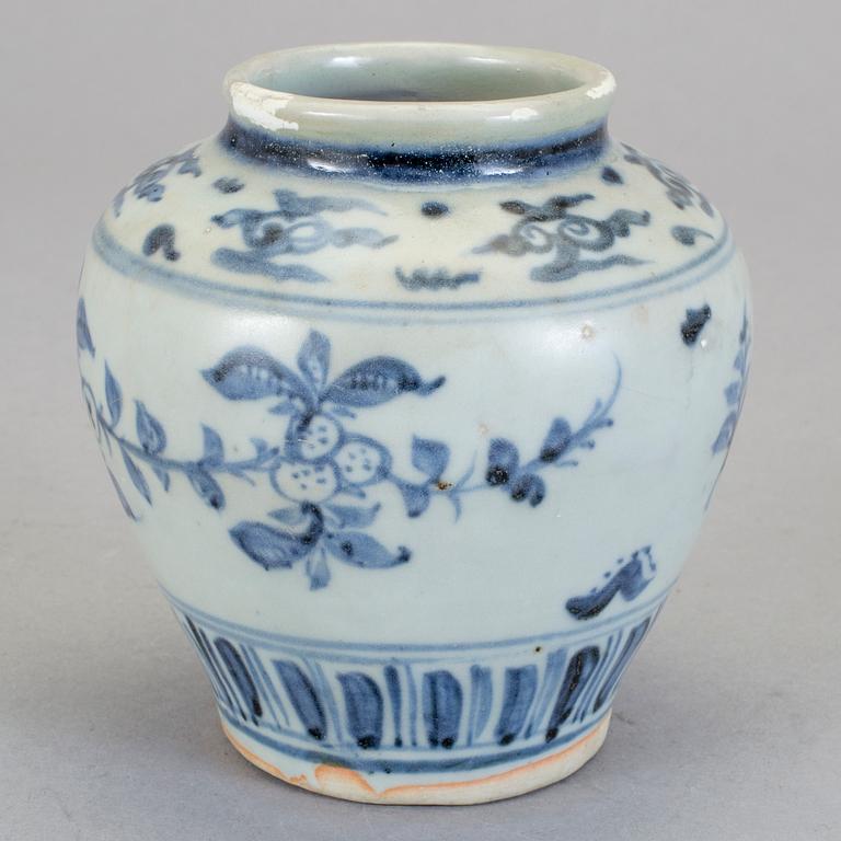 URNA, porslin, Kina, Ming (1368-1644).