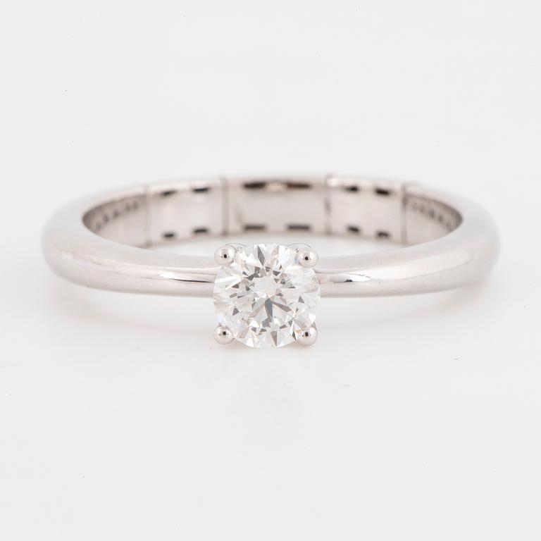 Ca 0,40 ct brilliant-cut diamond ring.