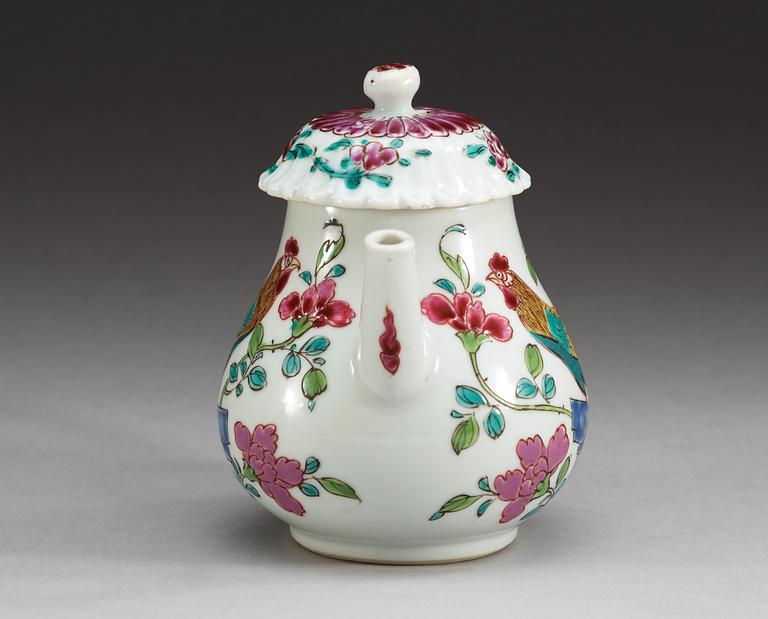 A famille rose 'rooster' tea pot with cover, Qing dynasty, Yongzheng (1723-35).