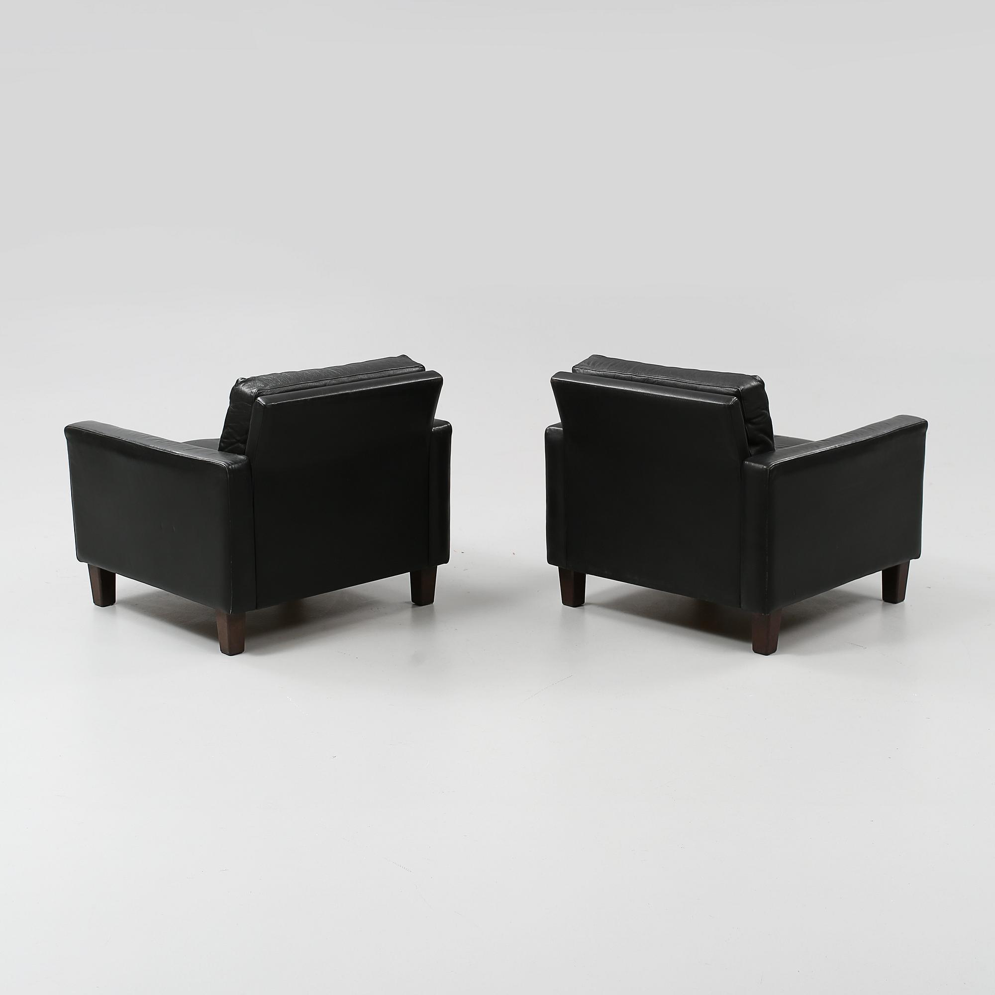 FÅTÖLJER, ett par, 1960-tal.