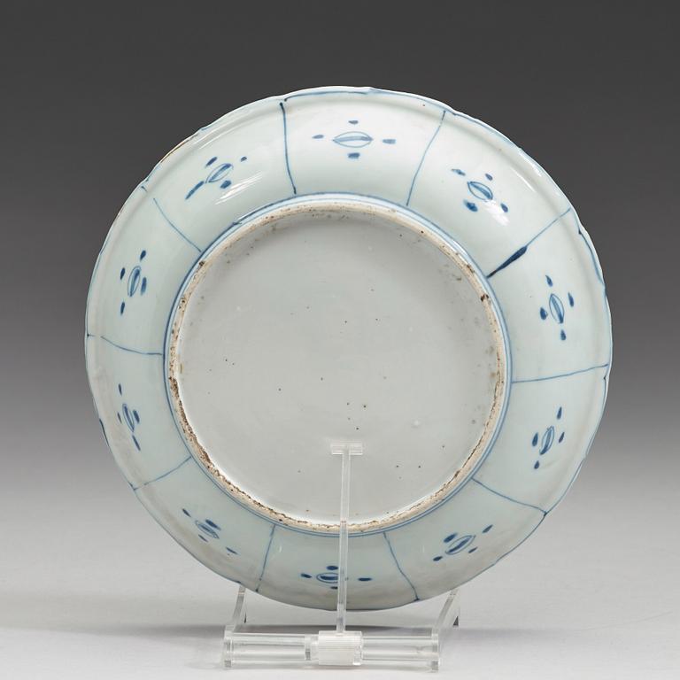 A matched set of 12 blue and white kraak dishes, Ming dynasty, Wanli (1572-1620).