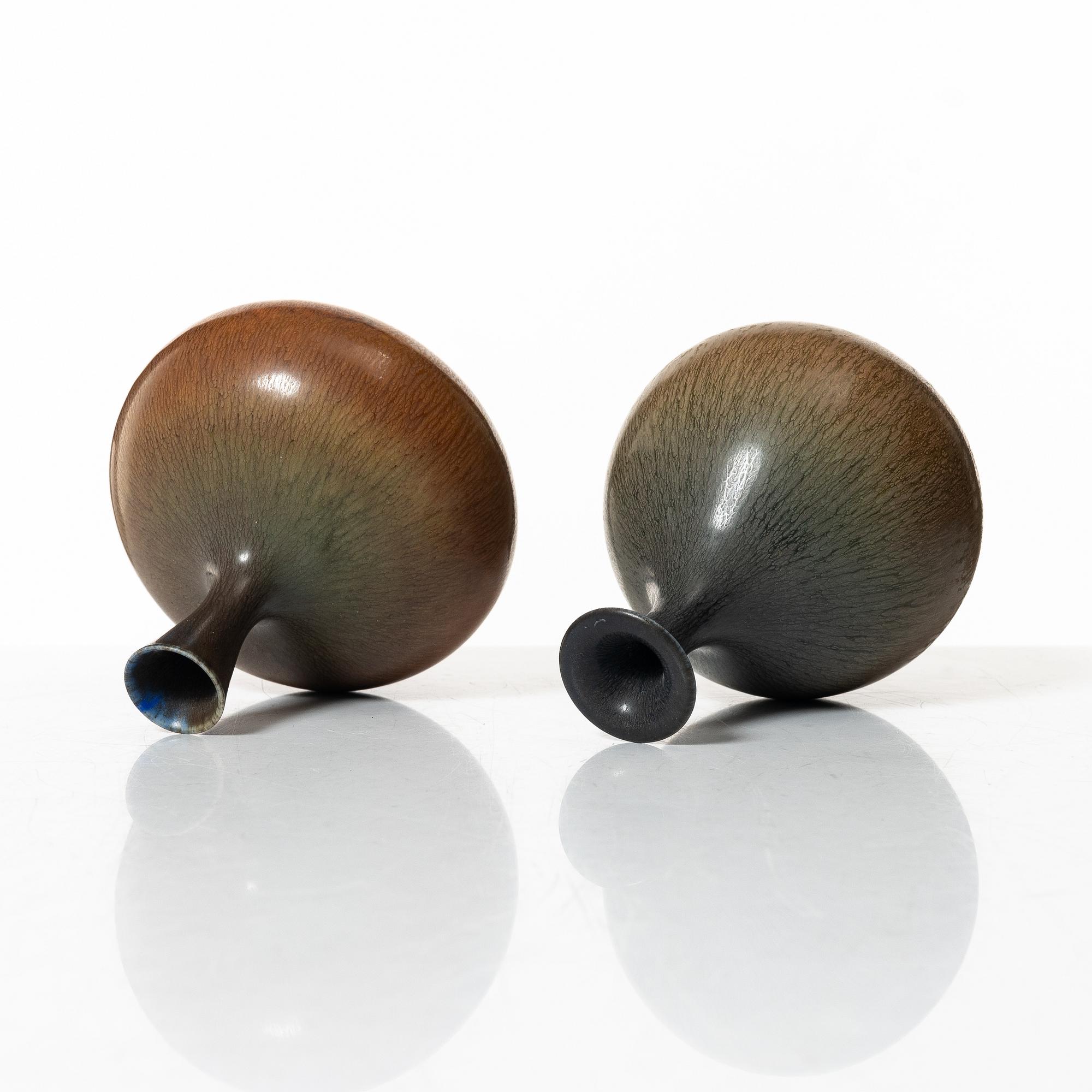 Sven Wejsfelt, two unique stoneware vases, Gustavsberg Studio 2000.