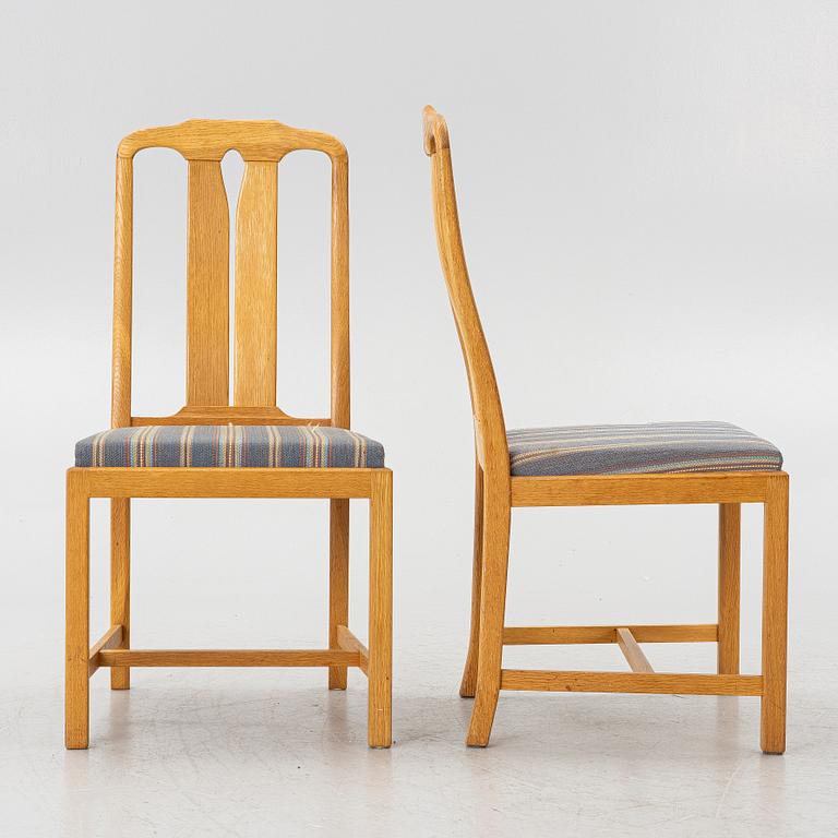 Carl Malmsten, Dining table with 6 chairs, “Ambassadör”, second half of the 20th century.