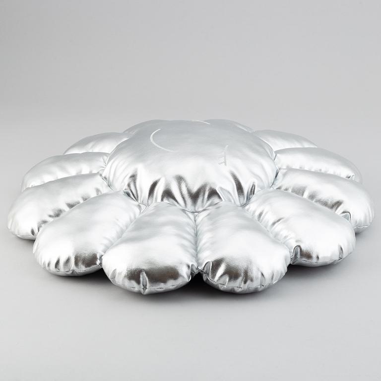 Takashi Murakami, after, a flower cushion, Kaikai Kiki Co.