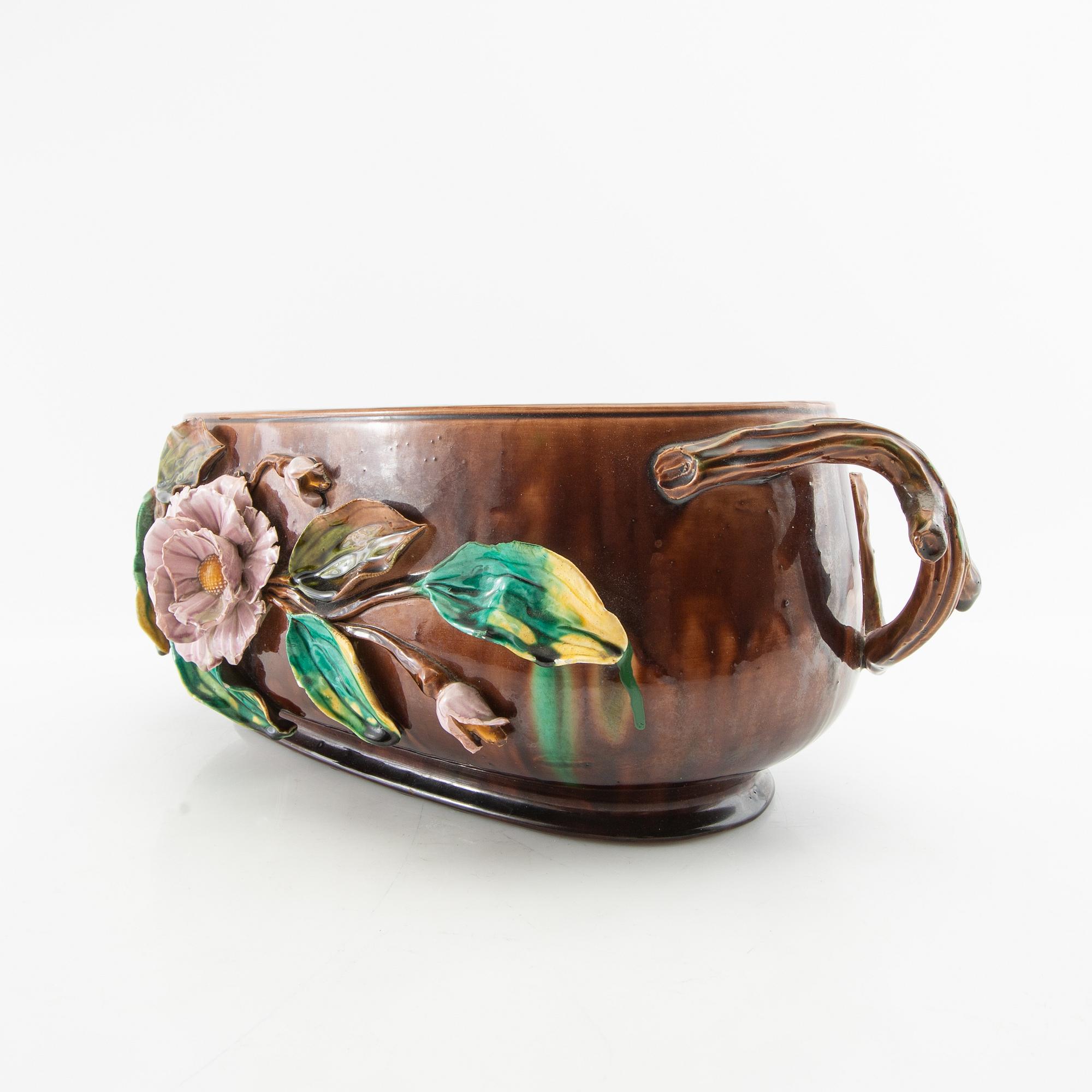 Jardinière Jugend early 20th century stoneware.