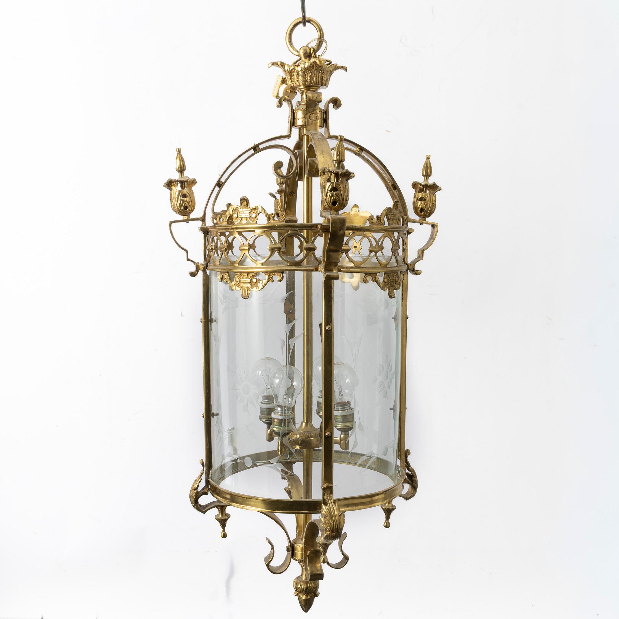 Taklykta, Louis XVI-stil, 1900-talets andra hälft.