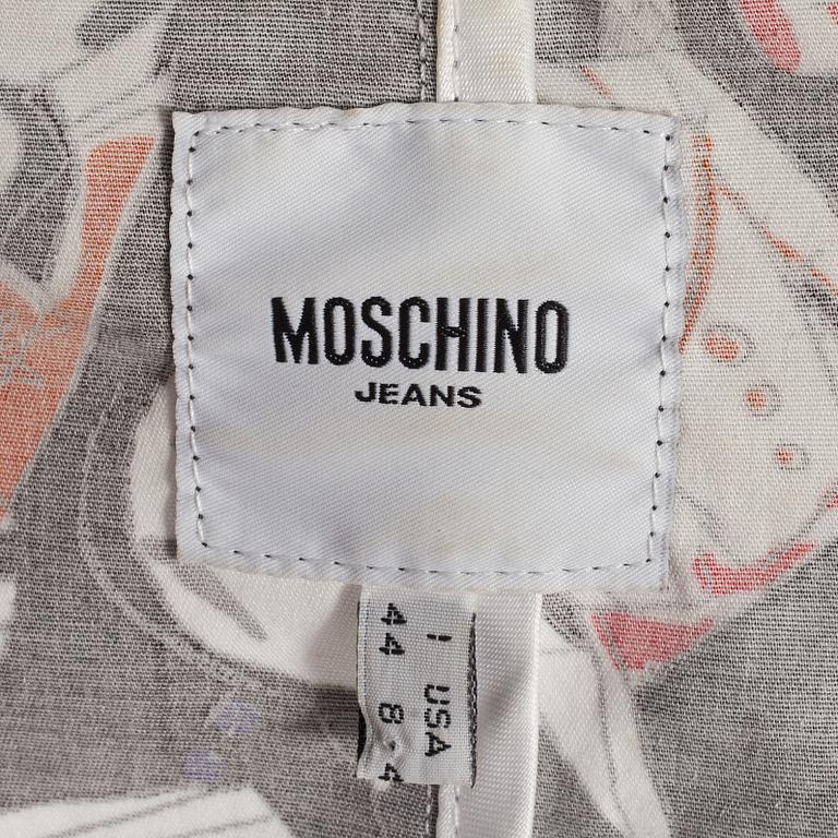 KAVAJ, Moschino.