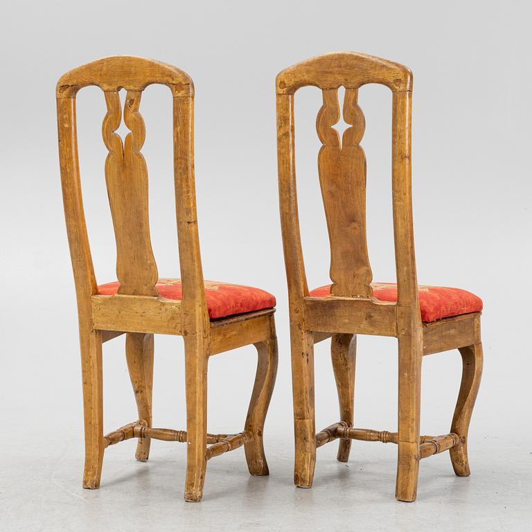 Stolar, ett par, senbarock 1700-tal.