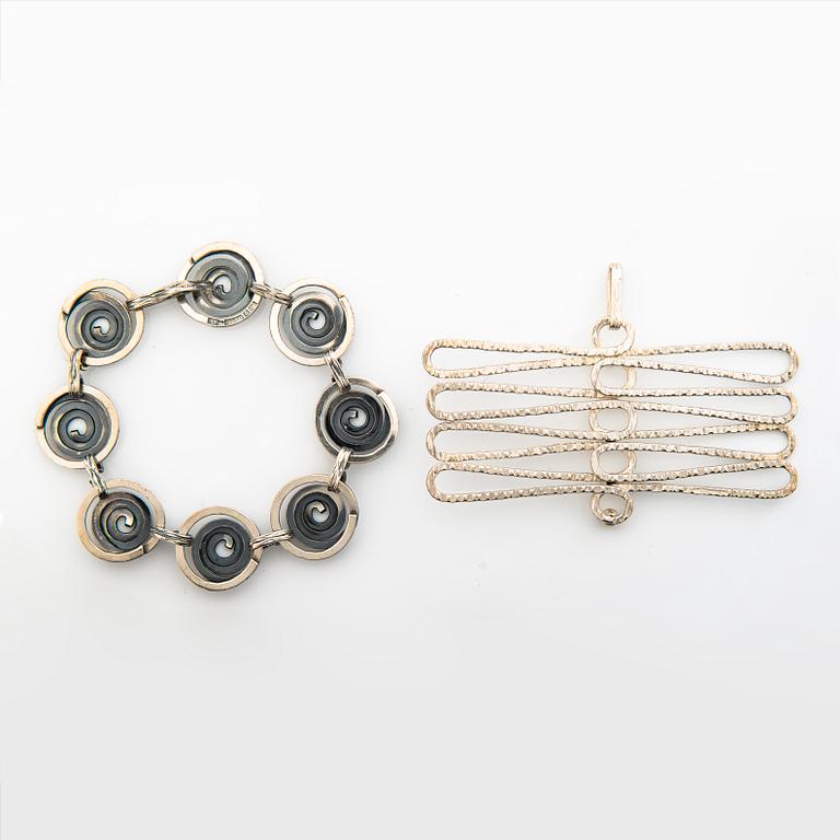 ELIS KAUPPI, RANNEKORU ja RIIPUS, stelringhopeaa, Kupittaan kulta, Turku 1970-71.