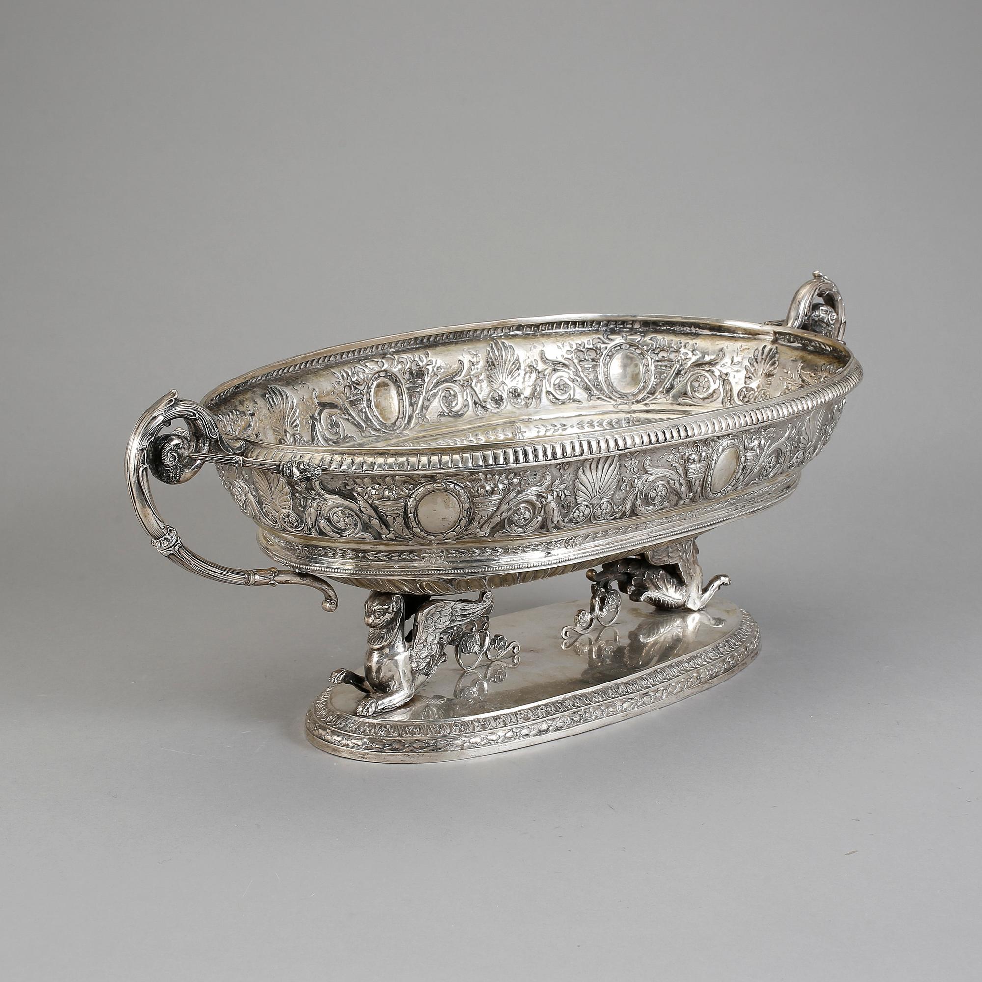 JARDINIERE, silver, fantasistämplar, Frankrike, Empirestil, vikt 4010 gr.