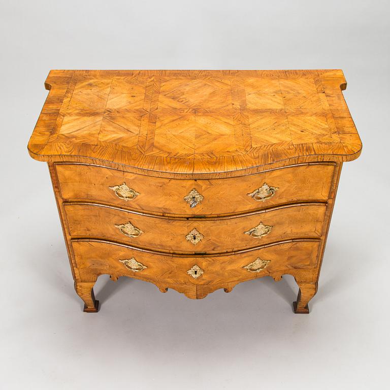 A Swedish chest of drawers, from around 1740.