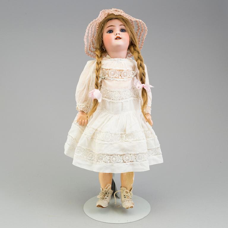 a Heinrich Hantwerck pocellain doll from around 1900.