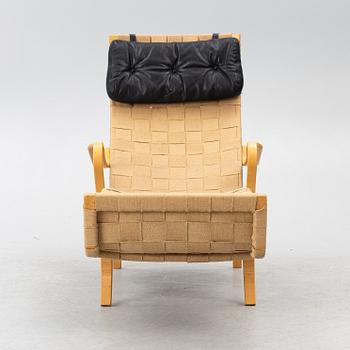 Bruno Mathsson, a 'Pernilla 3' lounge chair, Dux, second half of the 20th century.