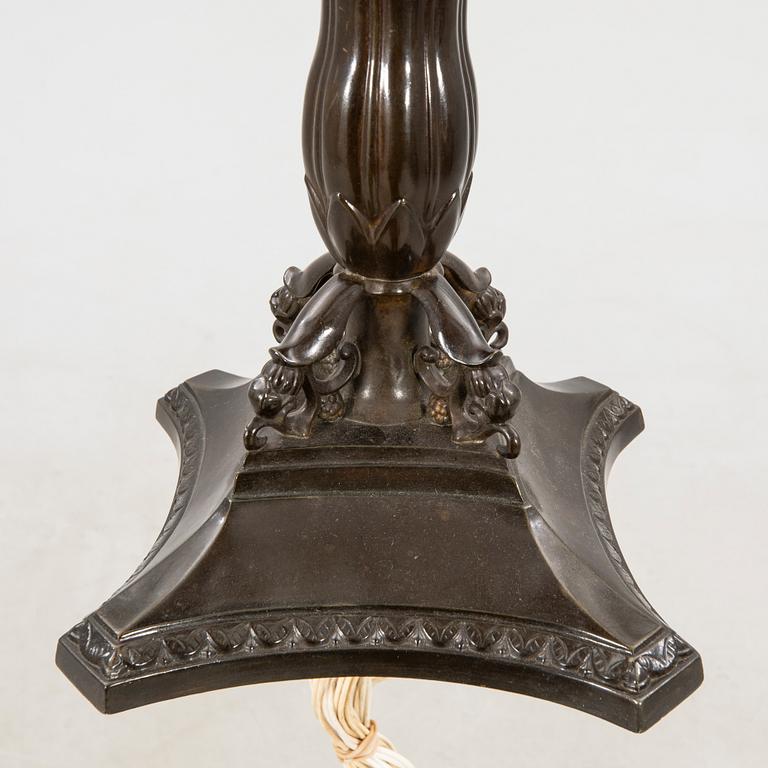 Bordslampa Just Andersen tidigt 1900-tal Danmark.