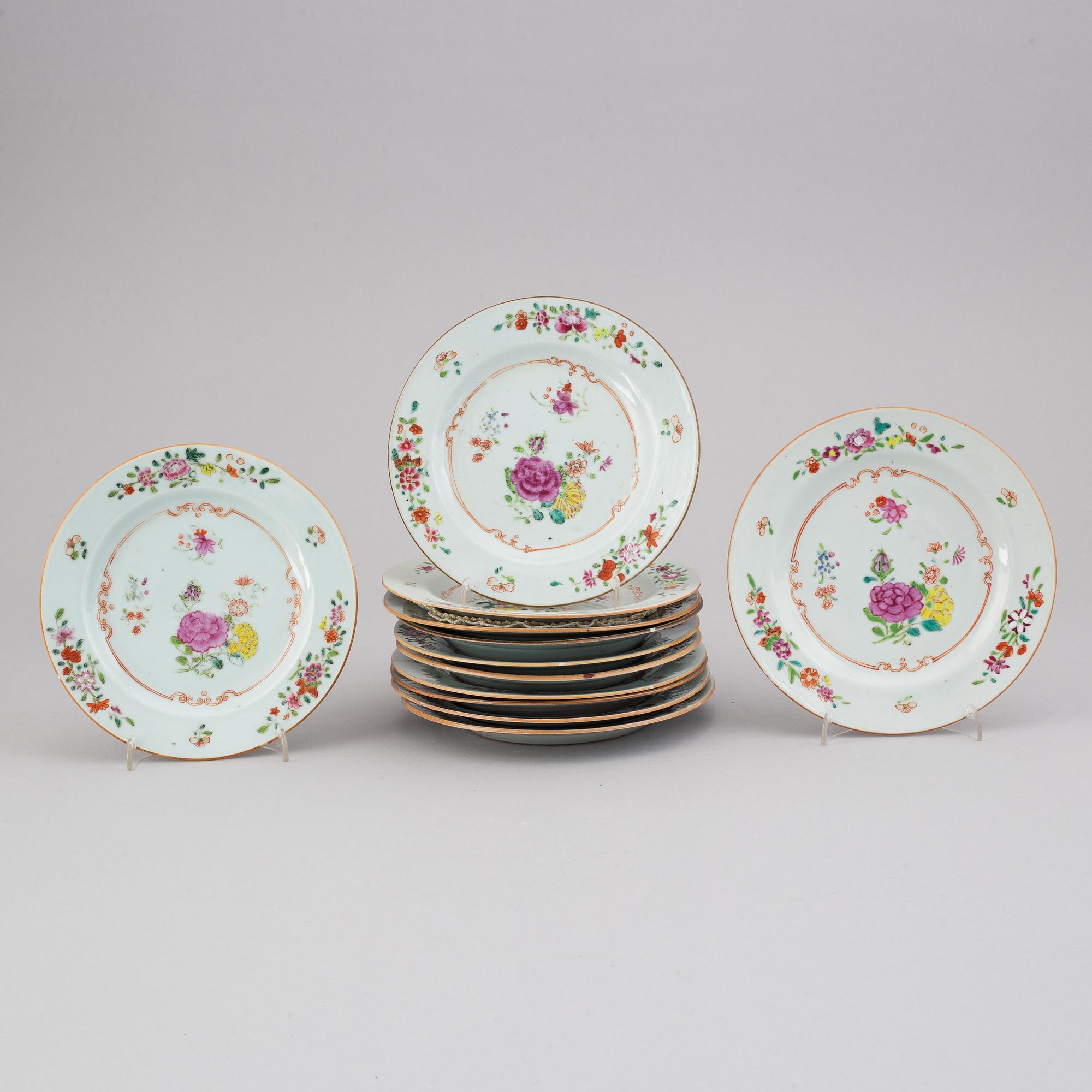 A set of 12 dessert dishes, Qing dynasty, Qianlong (1736-95).
