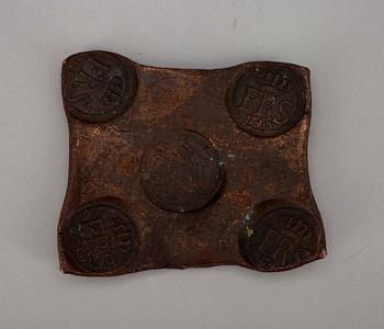 KOPPARMYNT, en halv daler, 1740.