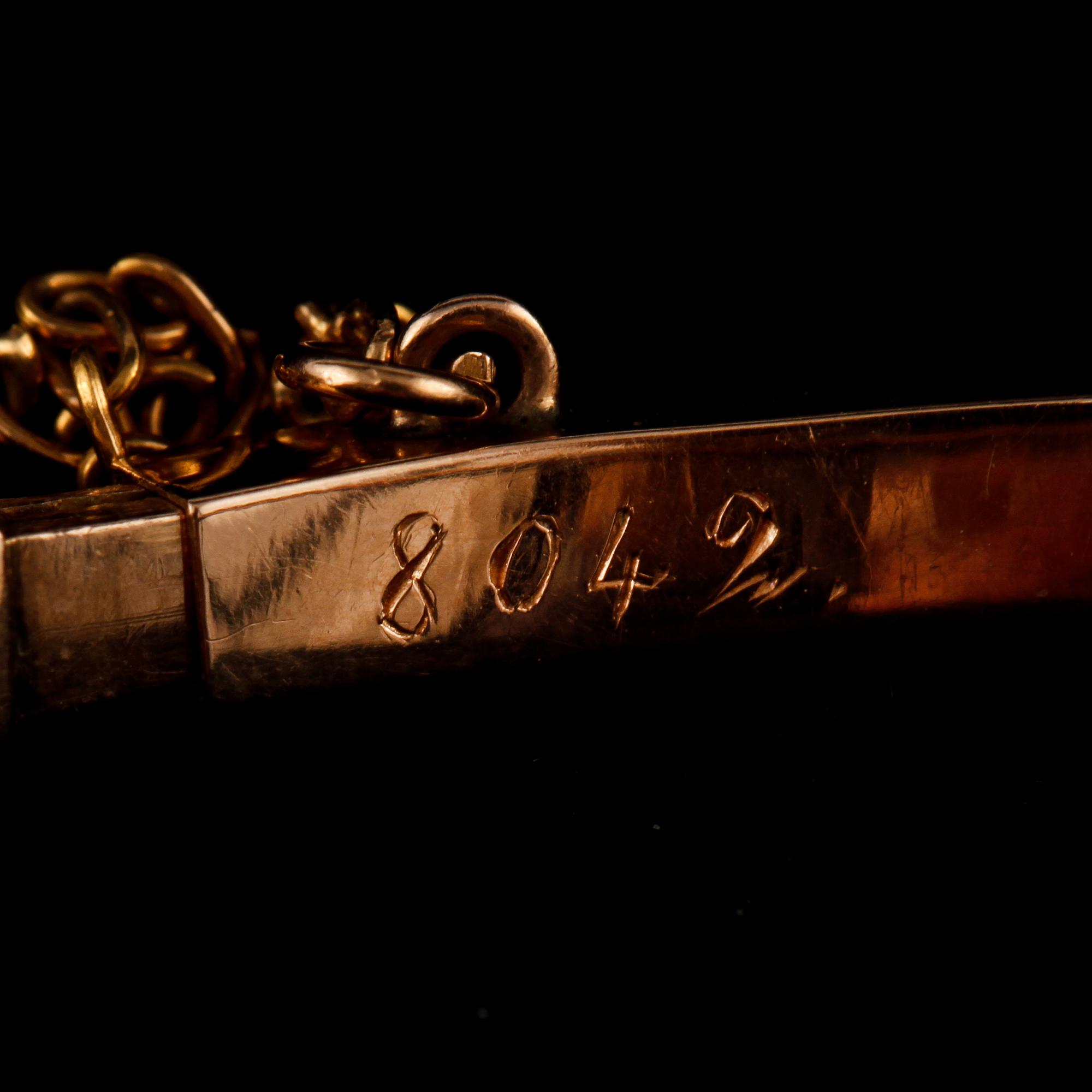 ARMBAND, 18k guld och silver med fasettslipade diamanter, 1800-talets slut. Vikt 14 g.