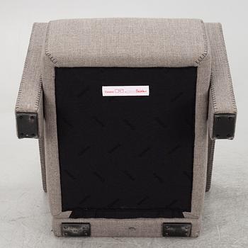 Gerrit Rietveld, a pair of "Utrecht" armchairs, Cassina, 21st century.