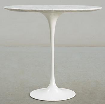 BORD, "Tulip", Eero Saarinen, för Knoll international, numr 160.