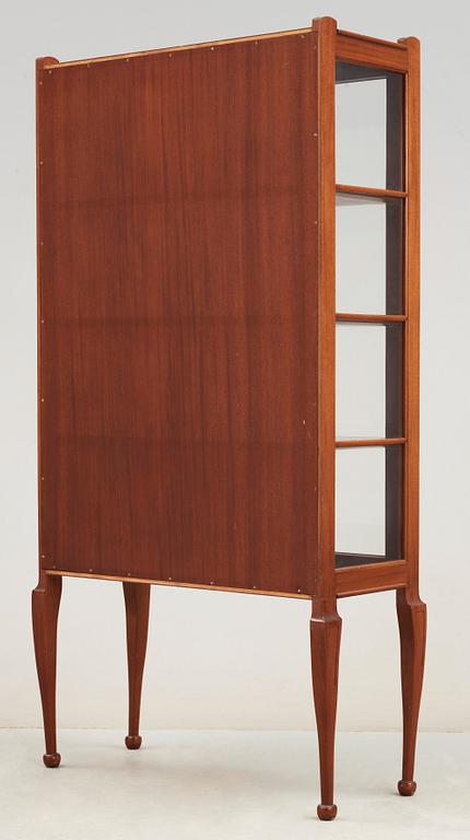 JOSEF FRANK, vitrinskåp, Firma Svenskt Tenn, modell B 2217.