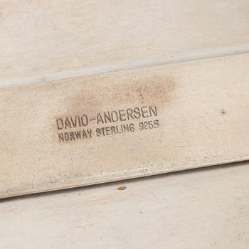 Bracelet and pendant, silver. Pendant by David Andersen, Norway.