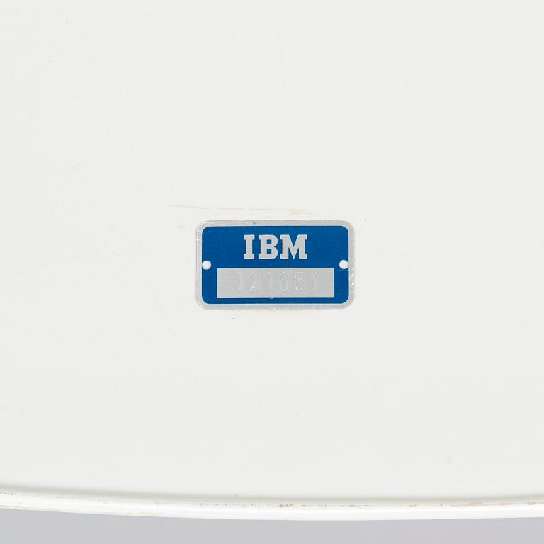 Eero Saarinen, karmstol, "Tulip", 1900-talets senare hälft.