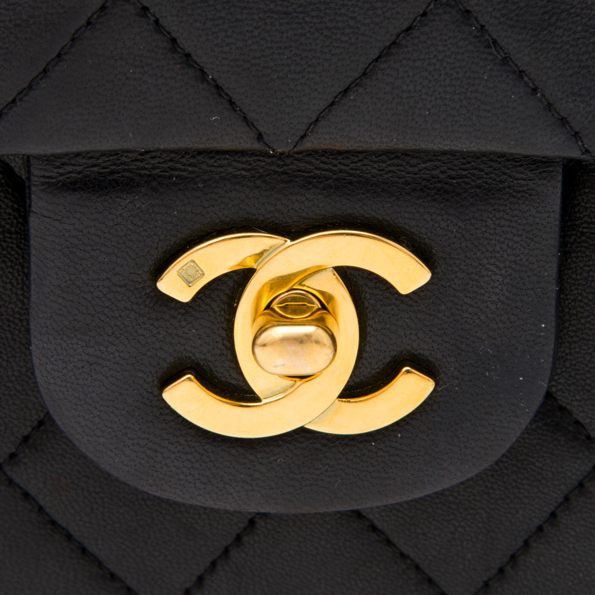 CHANEL, "Double Flap bag", LAUKKU.