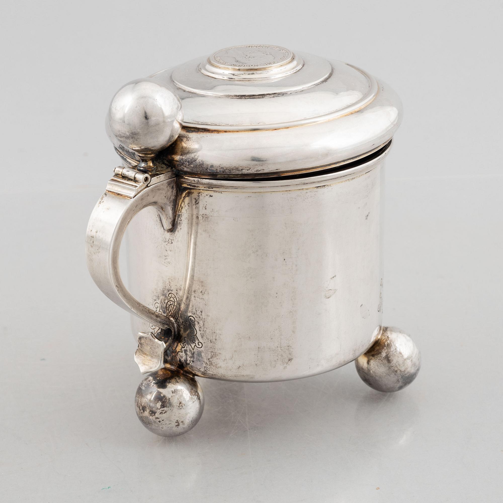 A Swedish silver beaker, mark of GAB, Stockholm 1899.