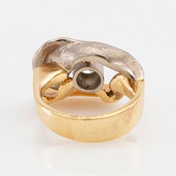 Magnus Liedholm, Ring 18K rose and white gold set with a round brilliant-cut diamond, Malmö 1987.